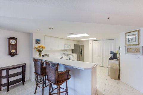 Condominio en venta en Daytona Beach Shores, Florida, 2 dormitorios, 134.71 m2 № 2211703 - foto 30