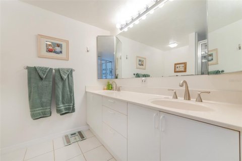 Condominio en venta en Daytona Beach Shores, Florida, 2 dormitorios, 134.71 m2 № 2211703 - foto 23