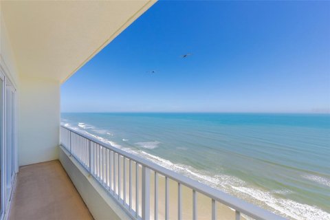 Condominio en venta en Daytona Beach Shores, Florida, 2 dormitorios, 134.71 m2 № 2211703 - foto 5