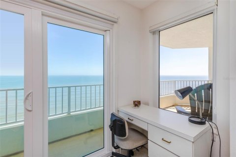 Condominio en venta en Daytona Beach Shores, Florida, 2 dormitorios, 134.71 m2 № 2211703 - foto 16