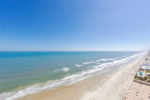 Condominio en venta en Daytona Beach Shores, Florida, 2 dormitorios, 134.71 m2 № 2211703 - foto 8