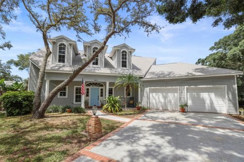 Villa ou maison à vendre à Largo, Floride: 4 chambres, 204.57 m2 № 1872962 - photo 1
