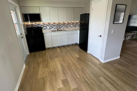 Condo in Orlando, Florida, 3 bedrooms  № 1802212 - photo 2