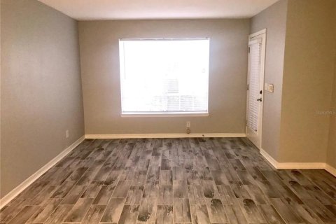 Condominio en alquiler en Saint Petersburg, Florida, 2 dormitorios, 78.78 m2 № 1912014 - foto 3