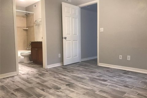 Condominio en alquiler en Saint Petersburg, Florida, 2 dormitorios, 78.78 m2 № 1912014 - foto 8