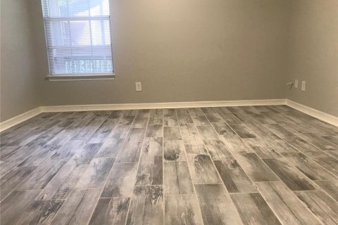 Condominio en alquiler en Saint Petersburg, Florida, 2 dormitorios, 78.78 m2 № 1912014 - foto 7