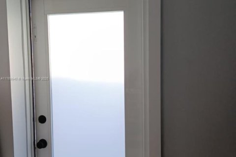 Casa en venta en Hollywood, Florida, 2 dormitorios, 49.05 m2 № 1691959 - foto 13