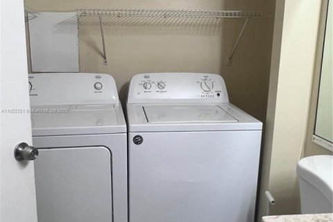 Condo in Boynton Beach, Florida, 2 bedrooms  № 1796254 - photo 21