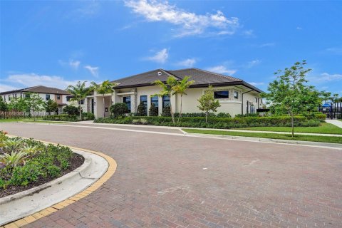 Villa ou maison à louer à Miami, Floride: 3 chambres, 122.63 m2 № 1939152 - photo 30