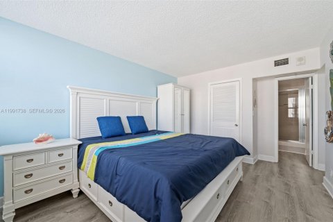 Copropriété à vendre à Fort Lauderdale, Floride: 1 chambre, 65.96 m2 № 2056891 - photo 15