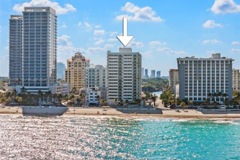 Copropriété à vendre à Fort Lauderdale, Floride: 1 chambre, 65.96 m2 № 2056891 - photo 2