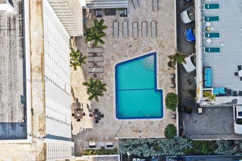 Copropriété à vendre à Fort Lauderdale, Floride: 1 chambre, 65.96 m2 № 2056891 - photo 30