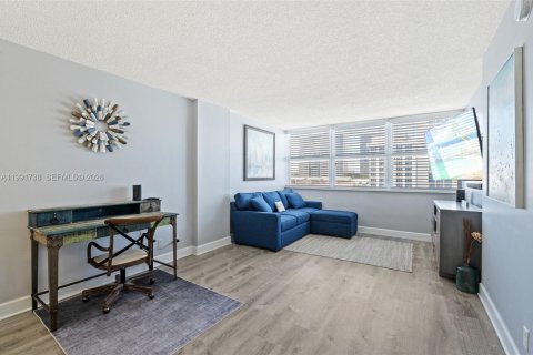 Copropriété à vendre à Fort Lauderdale, Floride: 1 chambre, 65.96 m2 № 2056891 - photo 6