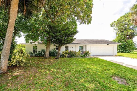 Casa en venta en Port St. Lucie, Florida, 4 dormitorios, 124.67 m2 № 2366212 - foto 2