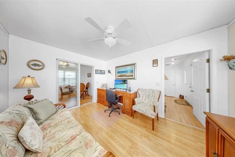 Casa en venta en Bradenton, Florida, 1 dormitorio, 79.34 m2 № 1757499 - foto 19