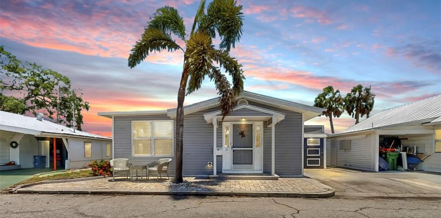 Casa en Bradenton, Florida 1 dormitorio, 79.34 m2 № 1757499