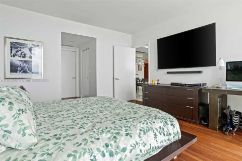 Copropriété à vendre à Miami, Floride: 2 chambres, 160.72 m2 № 1877911 - photo 19