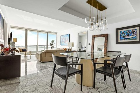 Copropriété à vendre à Miami, Floride: 2 chambres, 160.72 m2 № 1877911 - photo 4