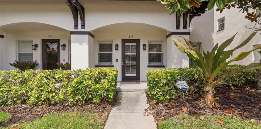 Adosado en Tampa, Florida 3 dormitorios, 141.95 m2 № 1869205