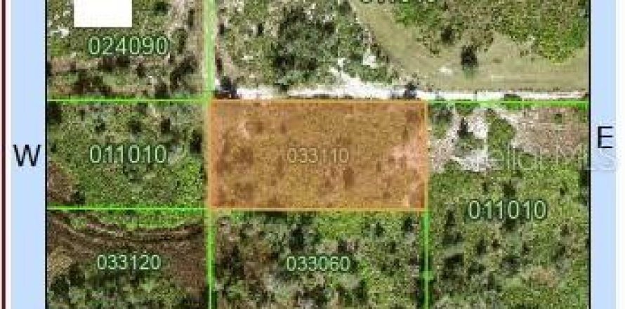 Land in Fort Meade, Florida № 2232806