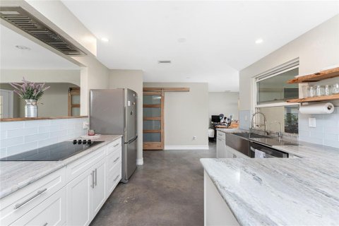 Casa en venta en Punta Gorda, Florida, 4 dormitorios, 263.56 m2 № 1614894 - foto 13