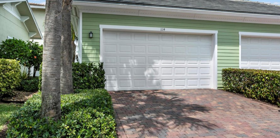 Townhouse in Jupiter, Florida 3 bedrooms, 175.59 sq.m. № 1101215
