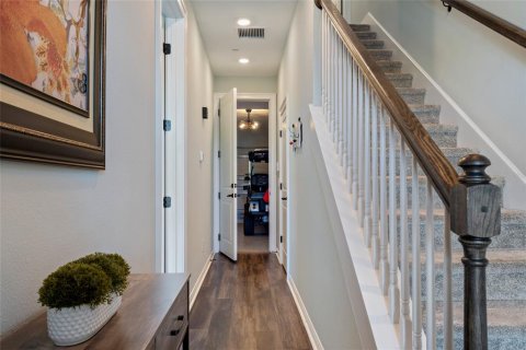 Townhouse in Orlando, Florida 3 bedrooms, 185.62 sq.m. № 1618222 - photo 7
