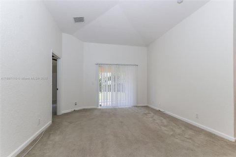 Снять в аренду виллу или дом в Юпитер, Флорида 3 спальни, 125.51м2, № 1948571 - фото 6