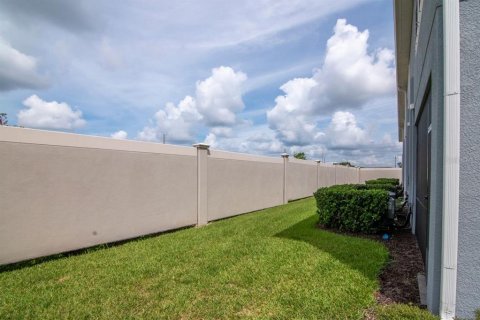 Townhouse in Lutz, Florida 3 bedrooms, 154.87 sq.m. № 1876053 - photo 27
