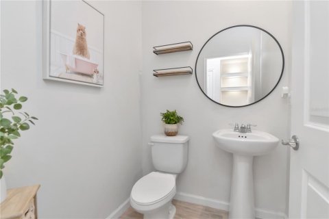 Townhouse in Lutz, Florida 3 bedrooms, 154.87 sq.m. № 1876053 - photo 5
