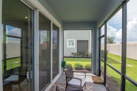 Townhouse in Lutz, Florida 3 bedrooms, 154.87 sq.m. № 1876053 - photo 25