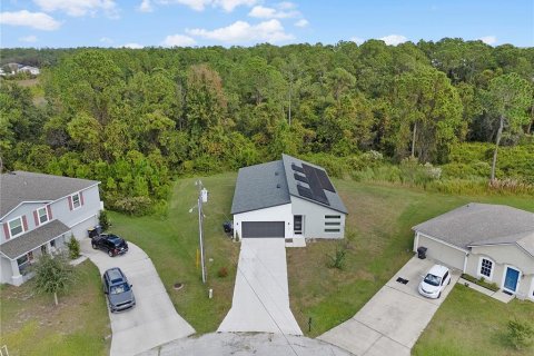 Villa ou maison à Poinciana, Floride 4 chambres, 160.26 m2 № 2167872