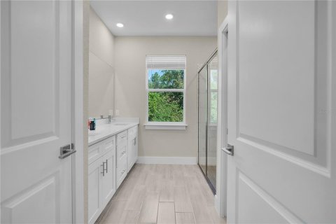 Villa ou maison à louer à Poinciana, Floride: 4 chambres, 160.26 m2 № 2167872 - photo 25