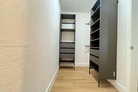 Condominio en venta en Miami Beach, Florida, 36.6 m2 № 2155017 - foto 7