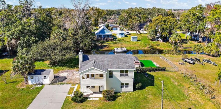 Casa en Summerfield, Florida 3 dormitorios, 180.6 m2 № 1326289