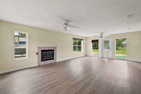 Casa en venta en Summerfield, Florida, 3 dormitorios, 180.6 m2 № 1326289 - foto 5