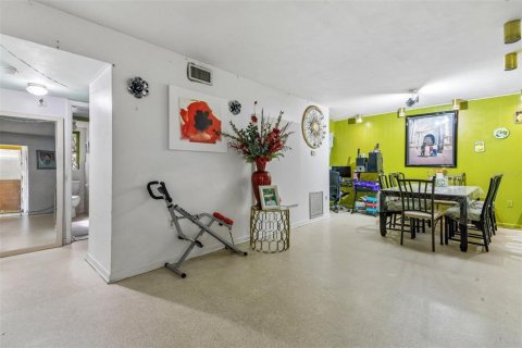 Propiedad comercial en venta en Clearwater, Florida, 343.74 m2 № 2354986 - foto 4