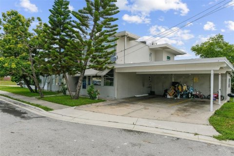 Propiedad comercial en venta en Clearwater, Florida, 343.74 m2 № 2354986 - foto 2