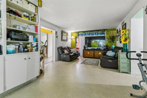 Propiedad comercial en venta en Clearwater, Florida, 343.74 m2 № 2354986 - foto 5