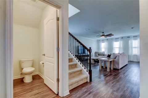 Casa en venta en Wesley Chapel, Florida, 6 dormitorios, 284.19 m2 № 1907456 - foto 30