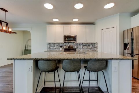 Casa en venta en Wesley Chapel, Florida, 6 dormitorios, 284.19 m2 № 1907456 - foto 23