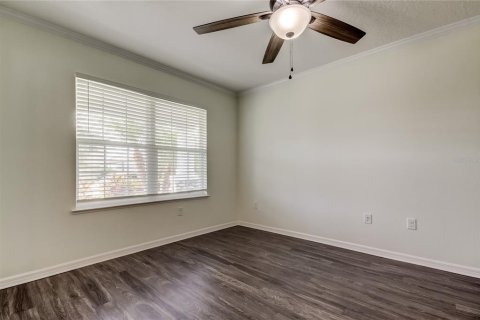 Casa en venta en Wesley Chapel, Florida, 6 dormitorios, 284.19 m2 № 1907456 - foto 5