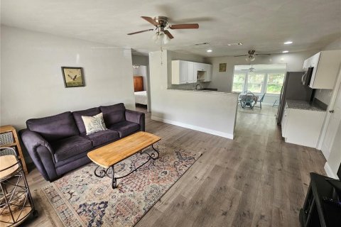Casa en alquiler en Bradenton, Florida, 2 dormitorios, 92.9 m2 № 1878250 - foto 3