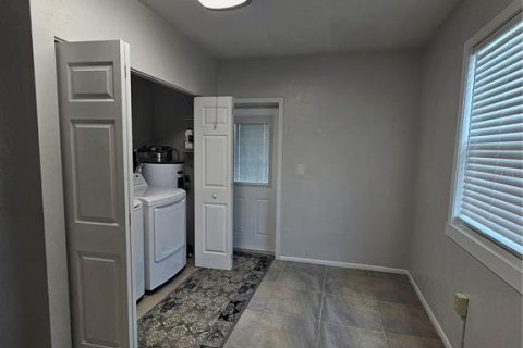 Casa en alquiler en Bradenton, Florida, 2 dormitorios, 92.9 m2 № 1878250 - foto 11