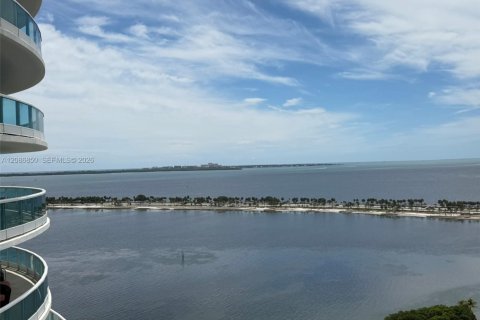 Condominio en venta en Miami, Florida, 3 dormitorios, 214.6 m2 № 2356767 - foto 7