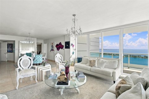 Condominio en venta en Miami, Florida, 3 dormitorios, 214.6 m2 № 2356767 - foto 13