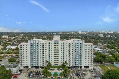 Copropriété à louer à Miami, Floride: 1 chambre, 75.81 m2 № 1943573 - photo 28