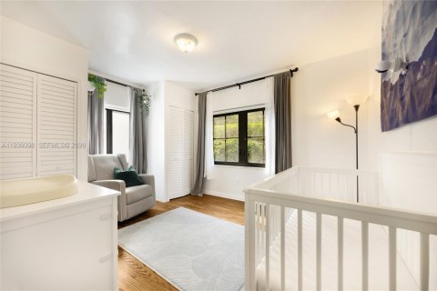 Villa ou maison à vendre à Miami, Floride: 2 chambres, 107.58 m2 № 1997506 - photo 11