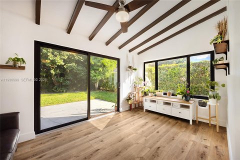 Villa ou maison à vendre à Miami, Floride: 2 chambres, 107.58 m2 № 1997506 - photo 8