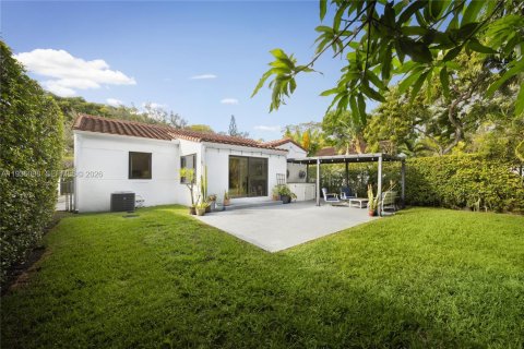 Villa ou maison à vendre à Miami, Floride: 2 chambres, 107.58 m2 № 1997506 - photo 16